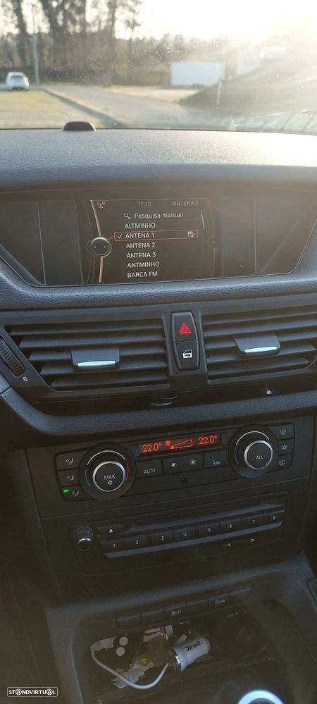 BMW X1 xDrive20d - 12