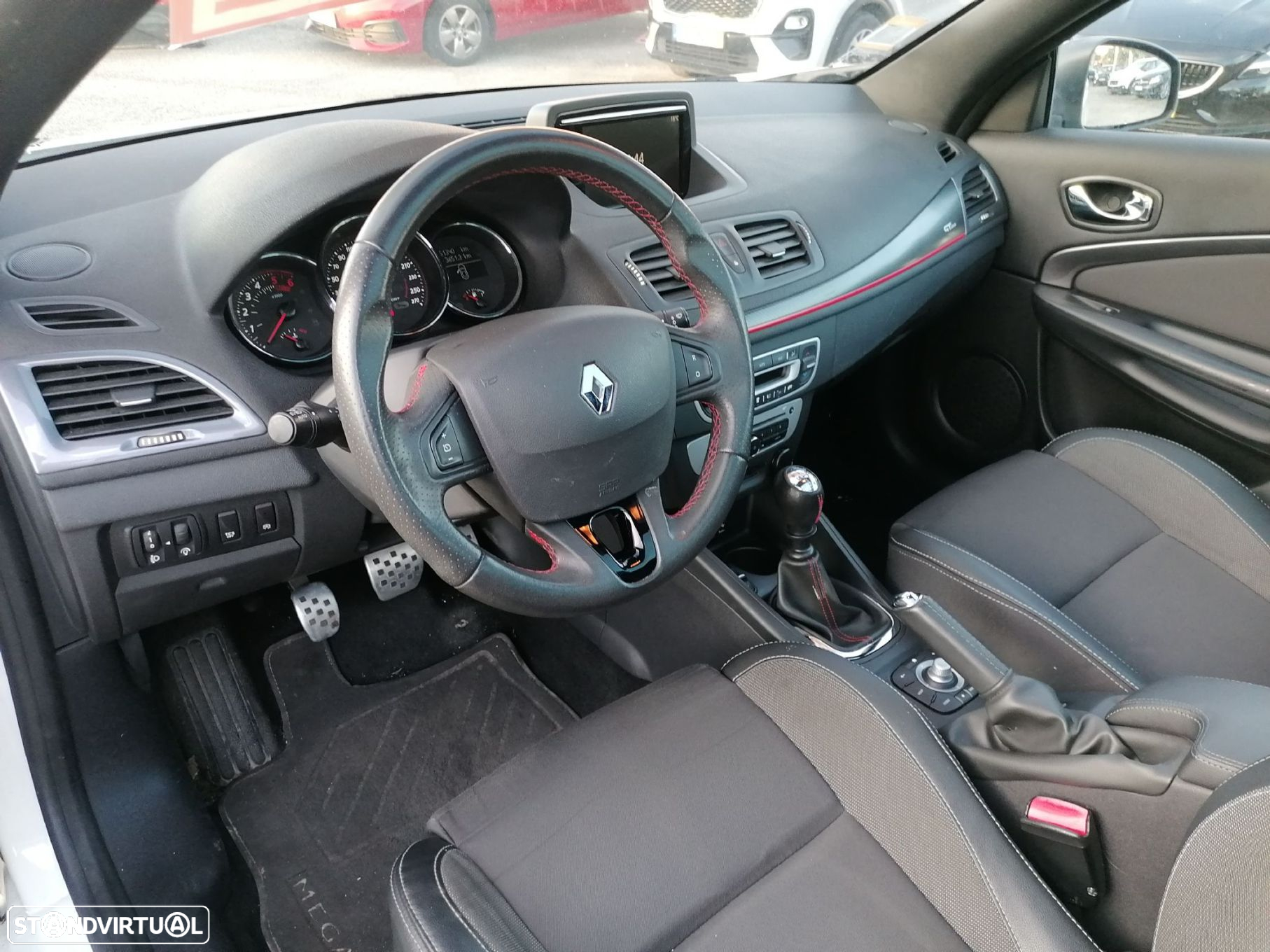 Renault Mégane CC 1.5 dCi GT Line SS - 12