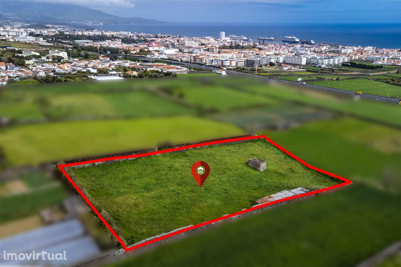 Terreno nos Arrifes - Grande imagem: 2/3