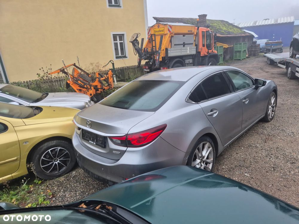 Mazda 6 - 4
