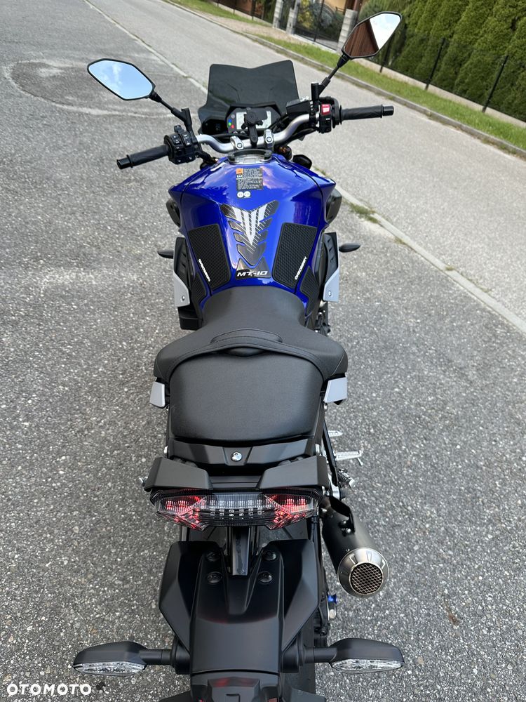 Yamaha MT - 8