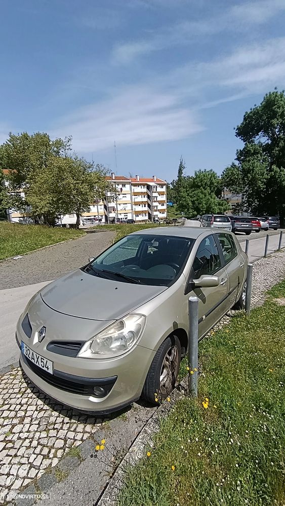 Renault Clio 1.2 16V Dynamique - 3