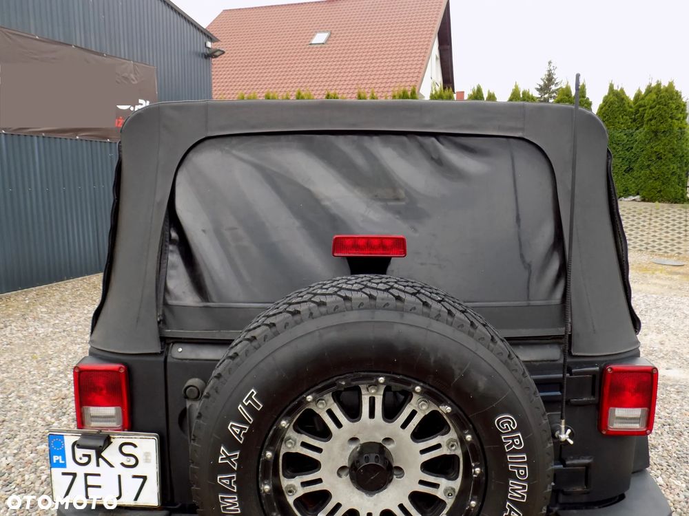 Jeep Wrangler - 34