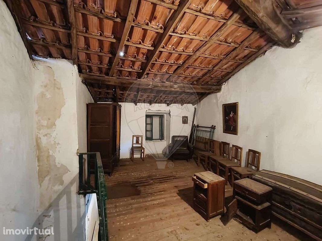 Moradia T2 para venda - Grande imagem: 2/8