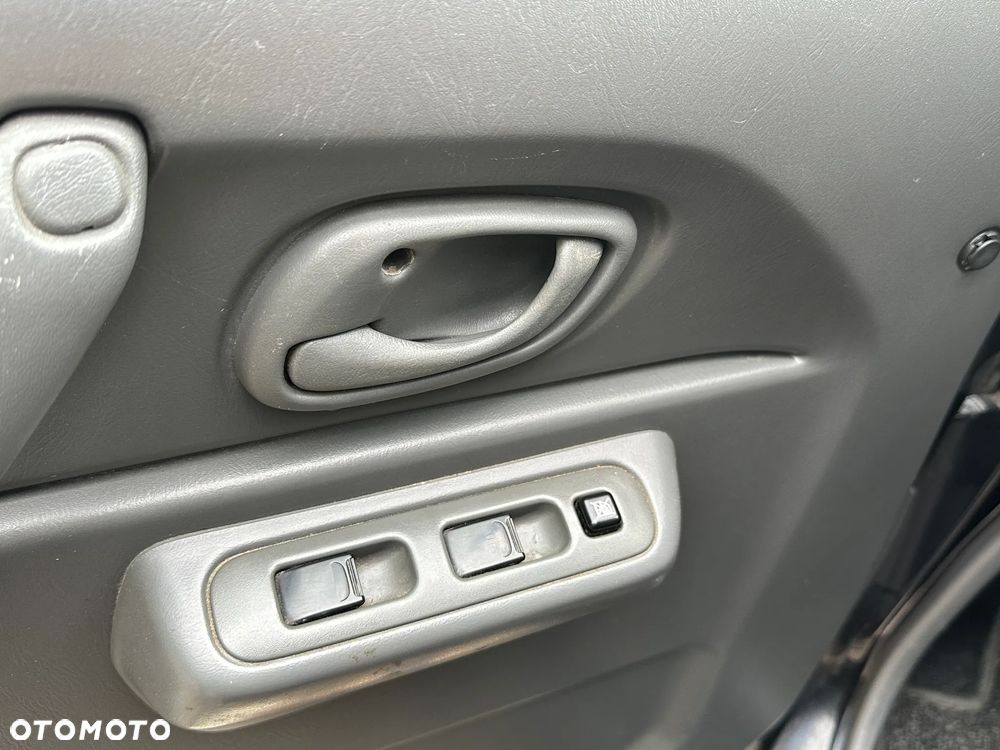 Suzuki Jimny - 11