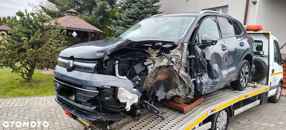 Volkswagen Tiguan 1.5 eTSI Elegance DSG - 8