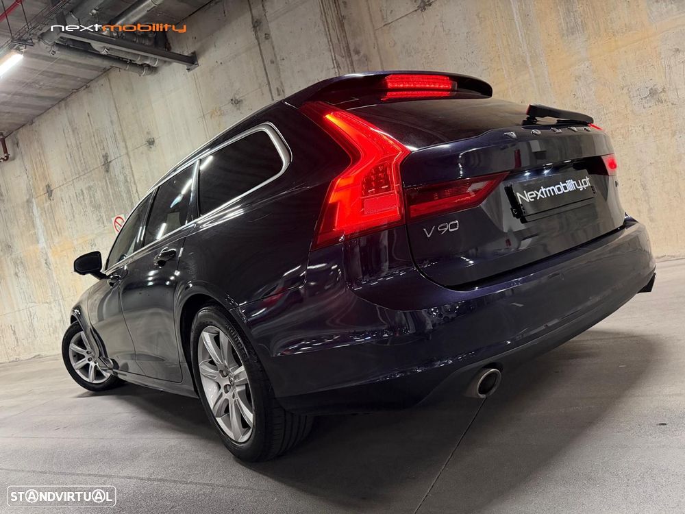 Volvo V90 2.0 D4 Momentum B.Pack Geartronic - 4