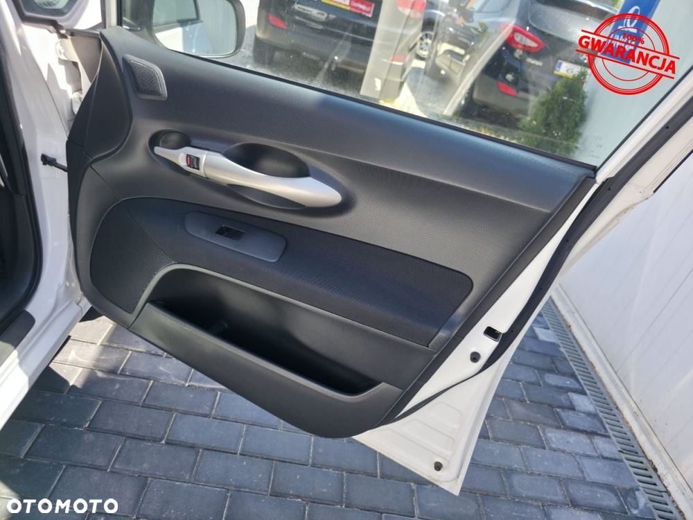Toyota Auris 1.4 D-4D Premium - 36
