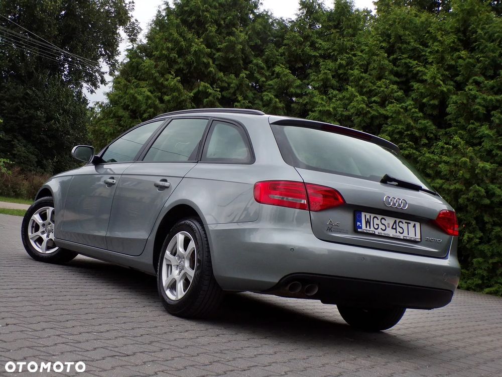 Audi A4 Avant 2.0 TDI DPF Ambiente - 2