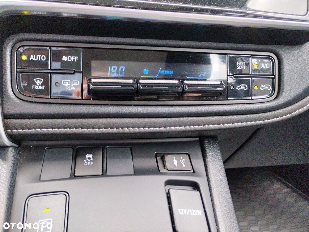 Toyota Auris Hybrid 135 Premium - 19