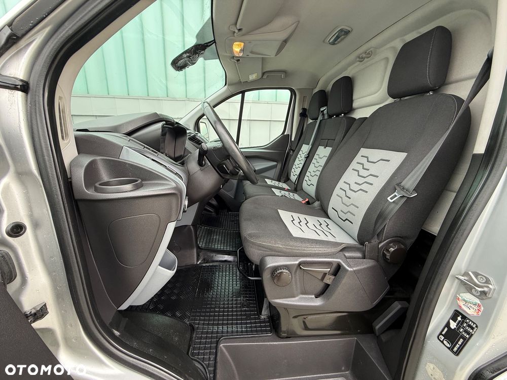 Ford TRANSIT COUSTOM - 7