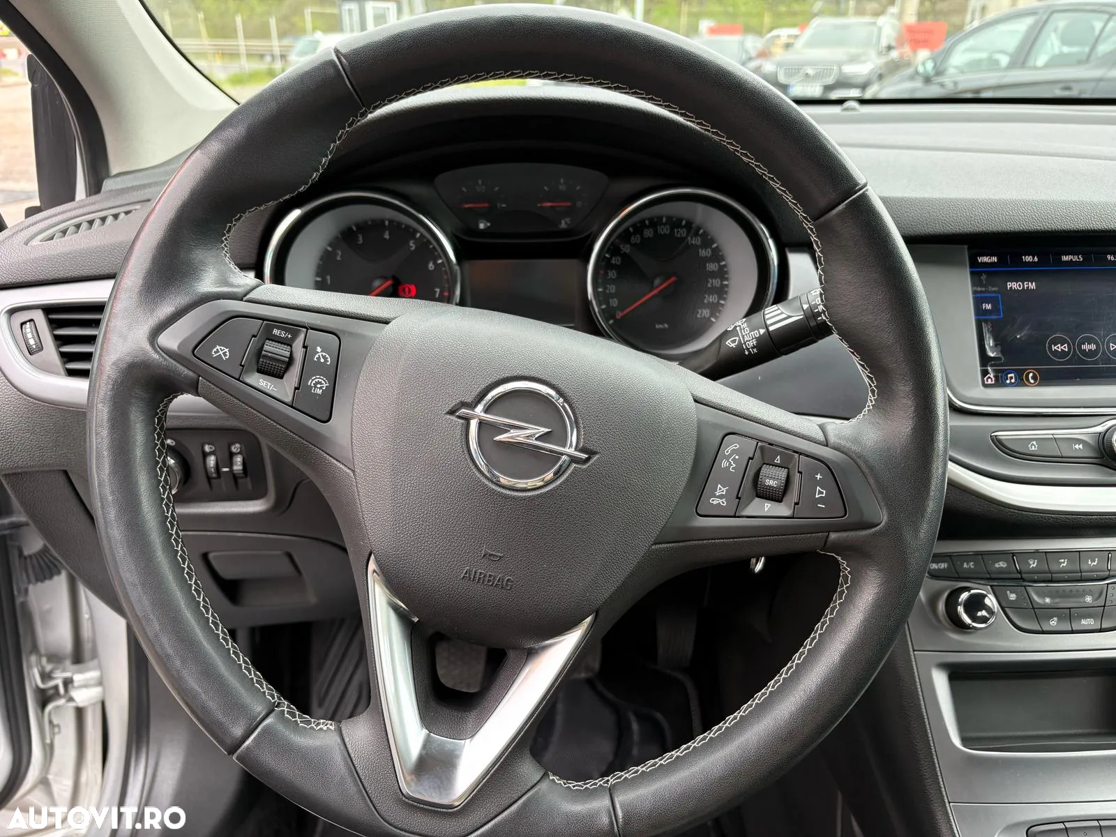 Opel Astra - 9