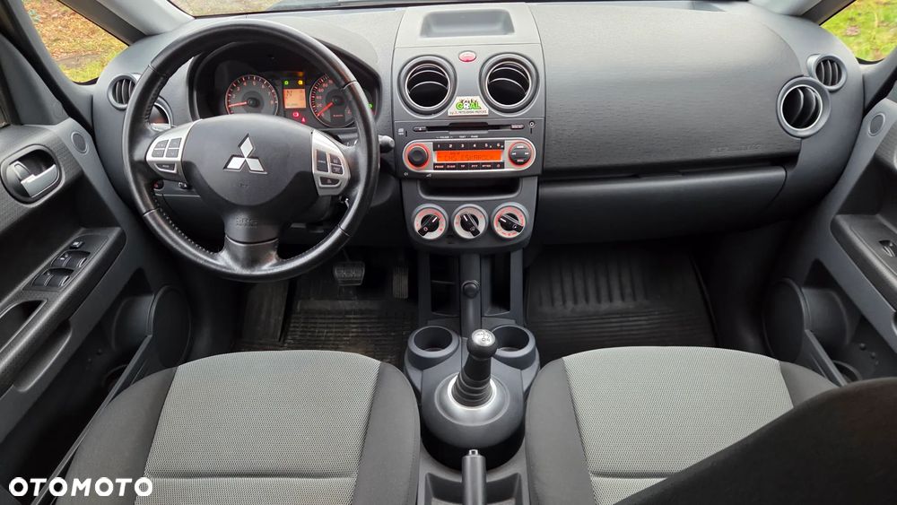 Mitsubishi Colt 1.3 Intense ASTC - 5