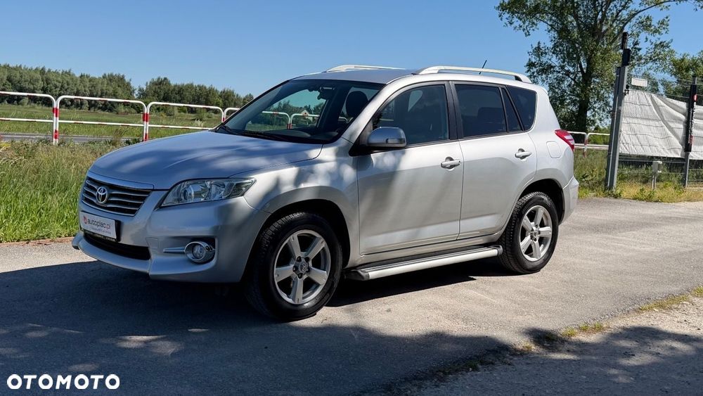 Toyota RAV4 2.2 D-4D Premium - 5
