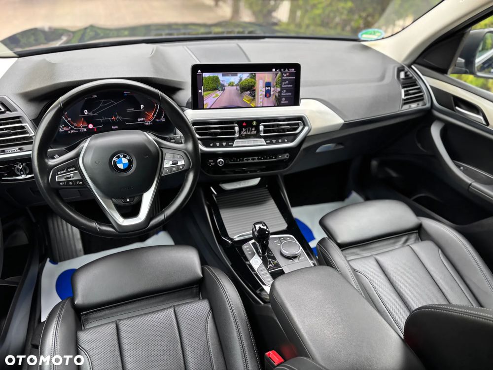 BMW X3 xDrive20d - 24