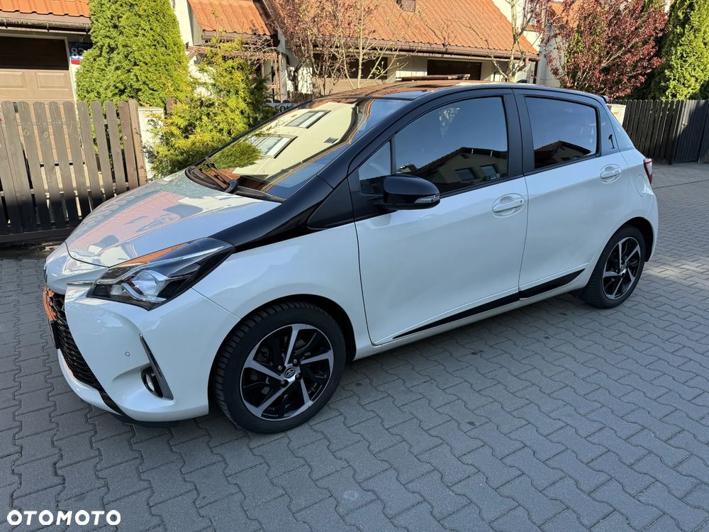 Toyota Yaris 1.5 Selection - 1