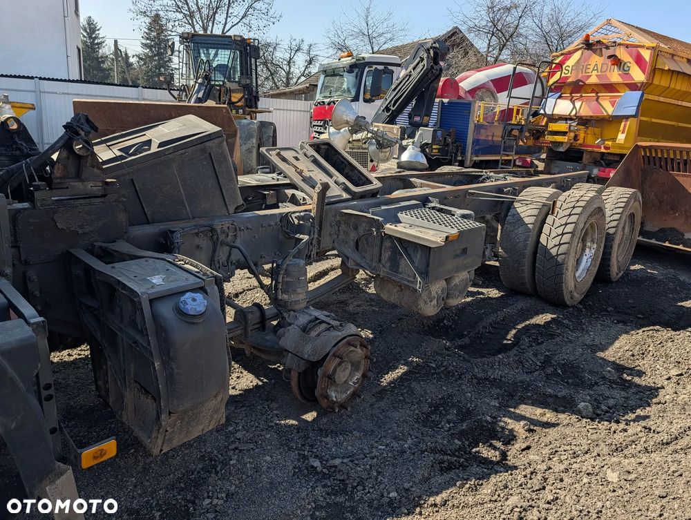 Renault C430 8x4 - 7