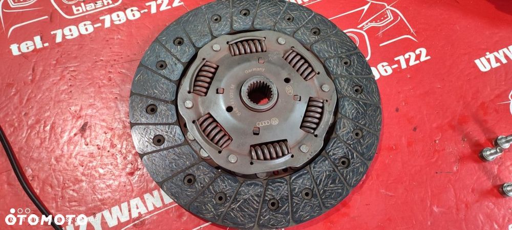 Dwumasa Kompletne Sprzęgło LUK Audi A6 C4 2.5 140 KM Blask Gołdap - 2