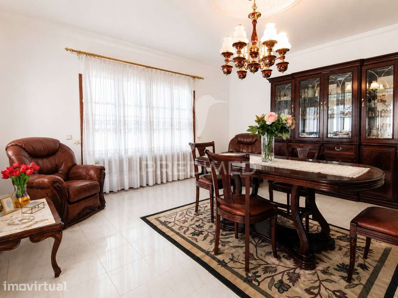 Moradia T3 | Quintal e Garagem em Zona Residencial  em Olhão - Grande imagem: 3/13