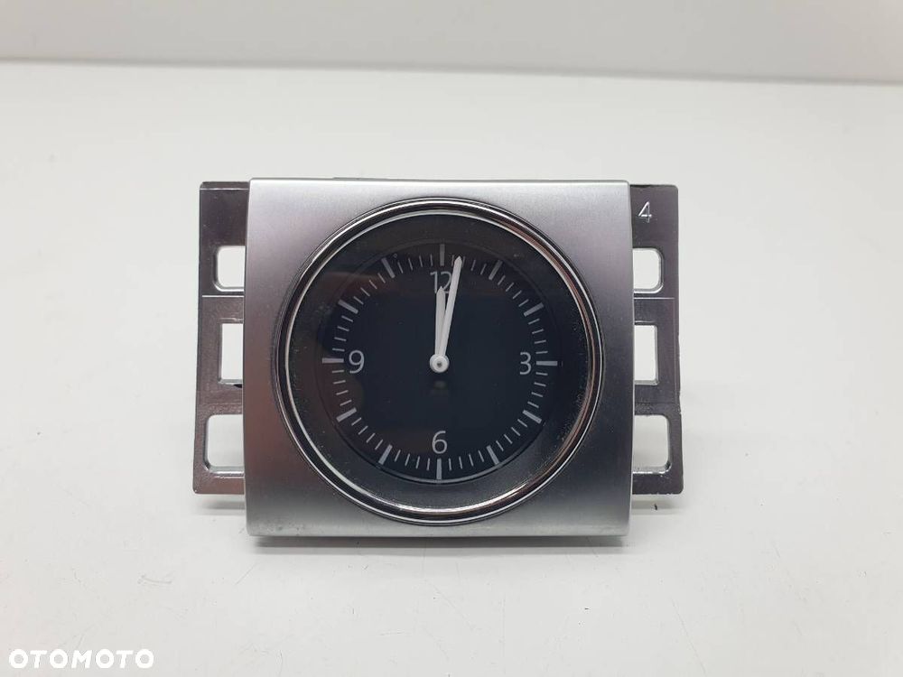 ZEGAREK KONSOLI DESKI VW PASSAT B7 3AA919204A ORYGINAŁ - 1
