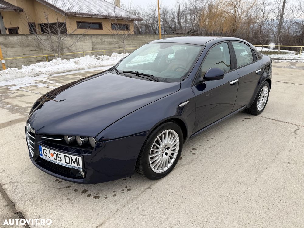 Alfa Romeo 159 2.4 Multijet Distinctive - 8