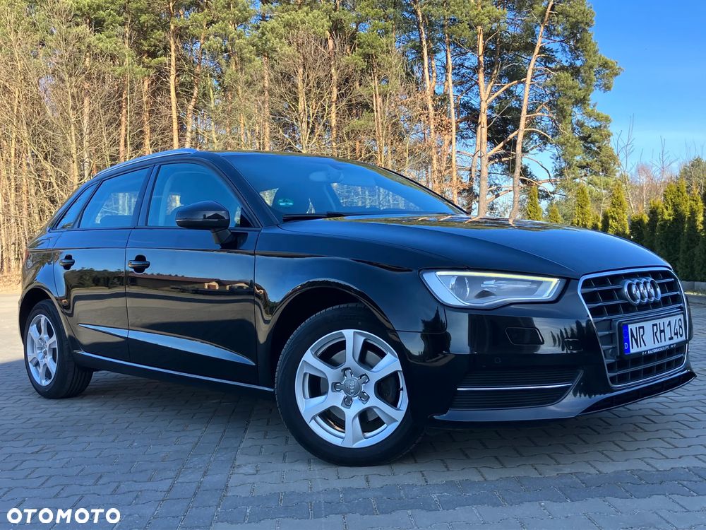 Audi A3 Sportback 2.0 TDI S line Sportpaket - 15