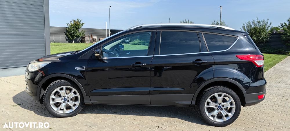 Ford Kuga 2.0 TDCi Powershift 4WD Titanium - 10