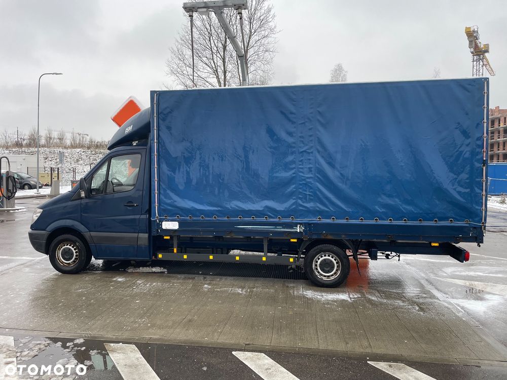 Mercedes-Benz Sprinter - 1
