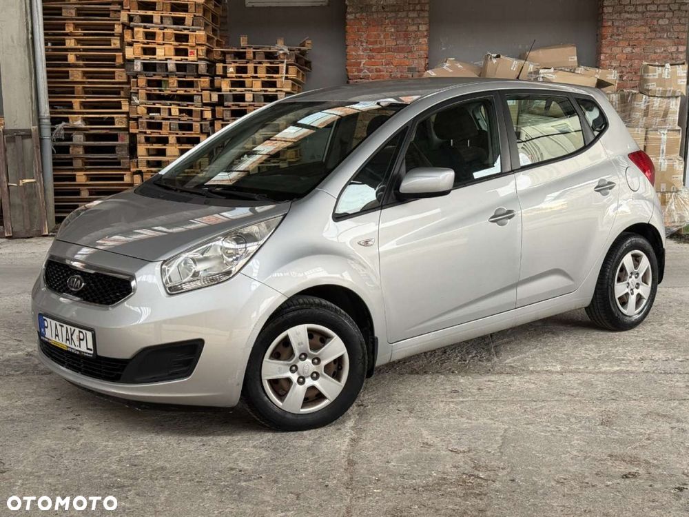 Kia Venga - 3