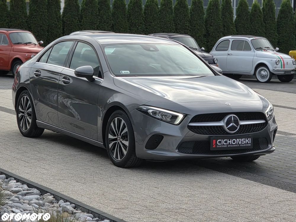 Mercedes-Benz Klasa A 180 Edycja specjalna 7G-DCT - 5