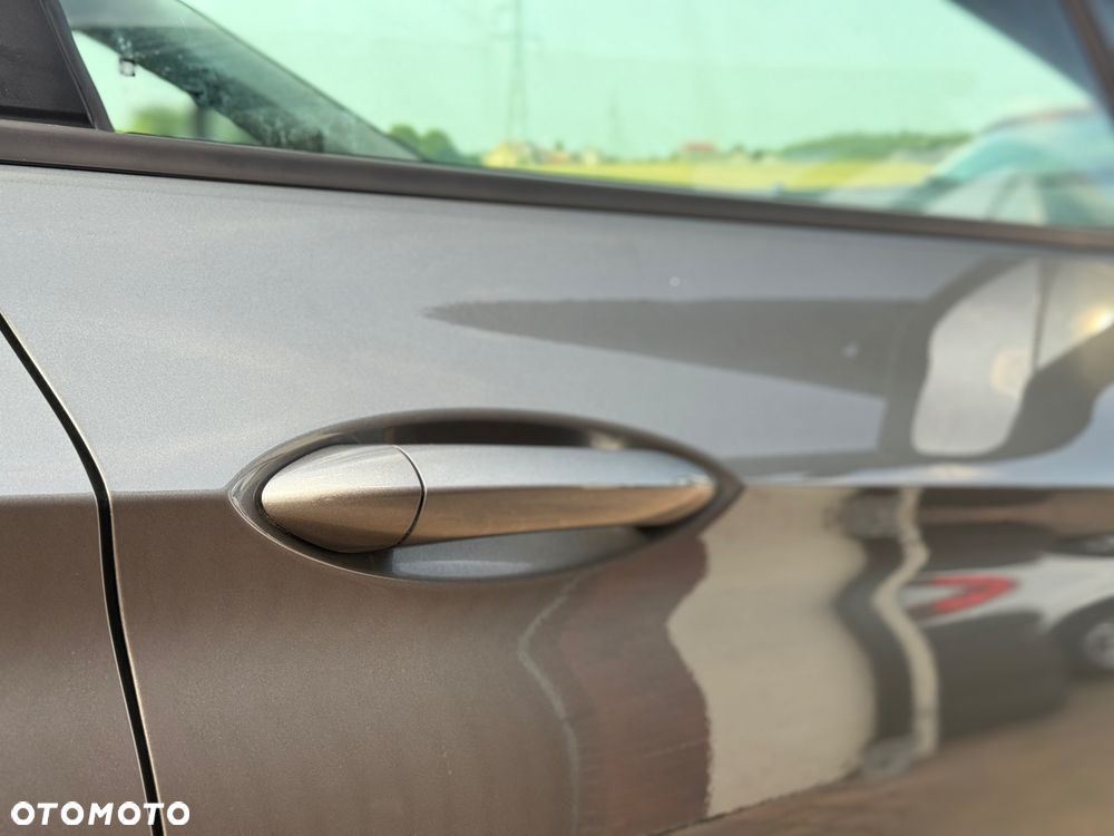 Opel Astra 1.6 CDTI Enjoy S&S - 12