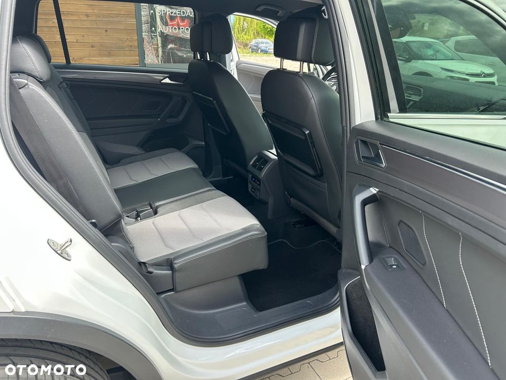 Volkswagen Tiguan 2.0 TDI SCR 4MOTION DSG Highline - 26