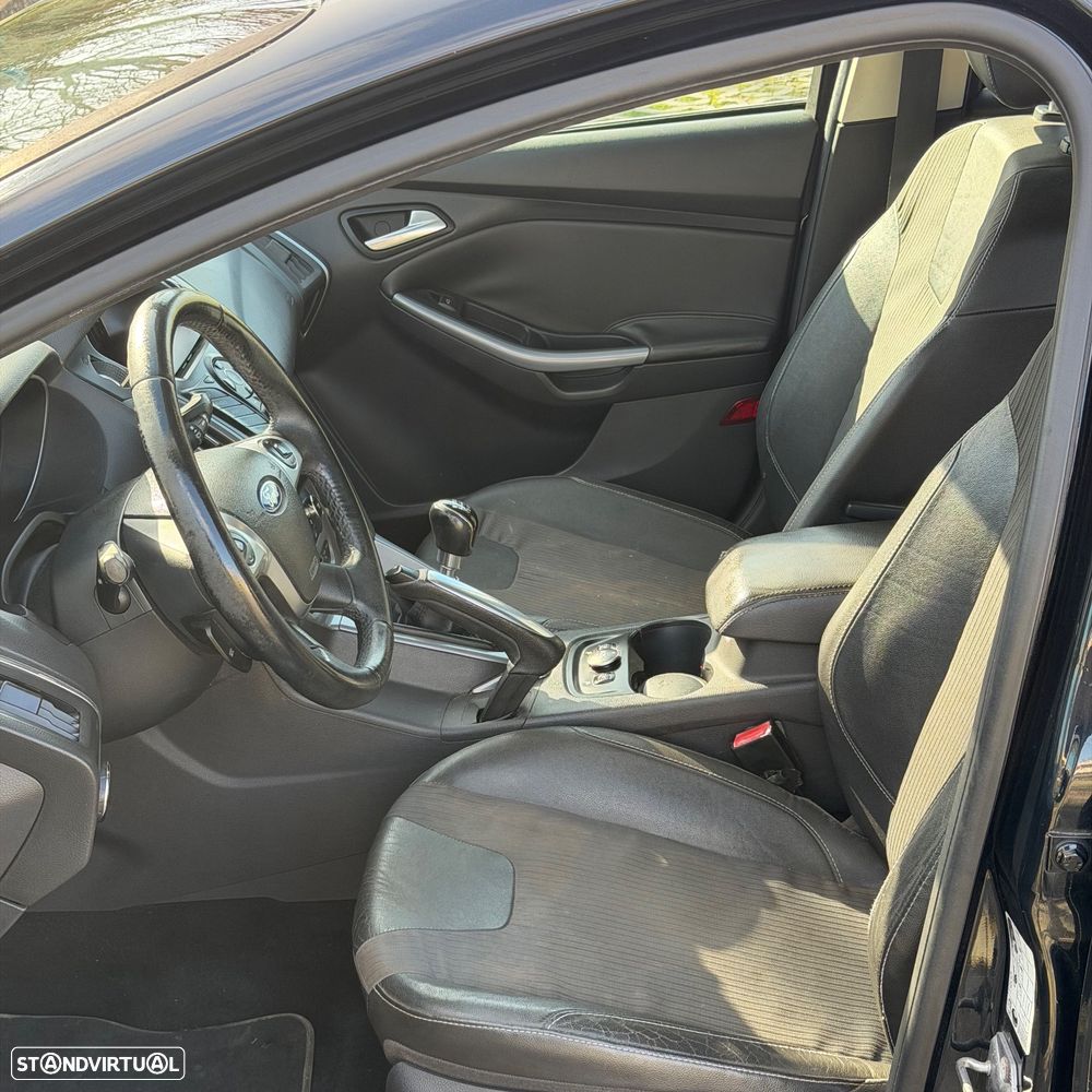 Ford Focus SW 1.6 TDCi Titanium Best - 8