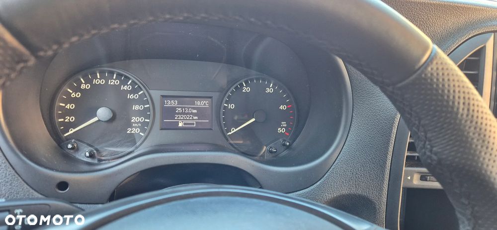 Mercedes-Benz Vito Mixto 447.701 - 12