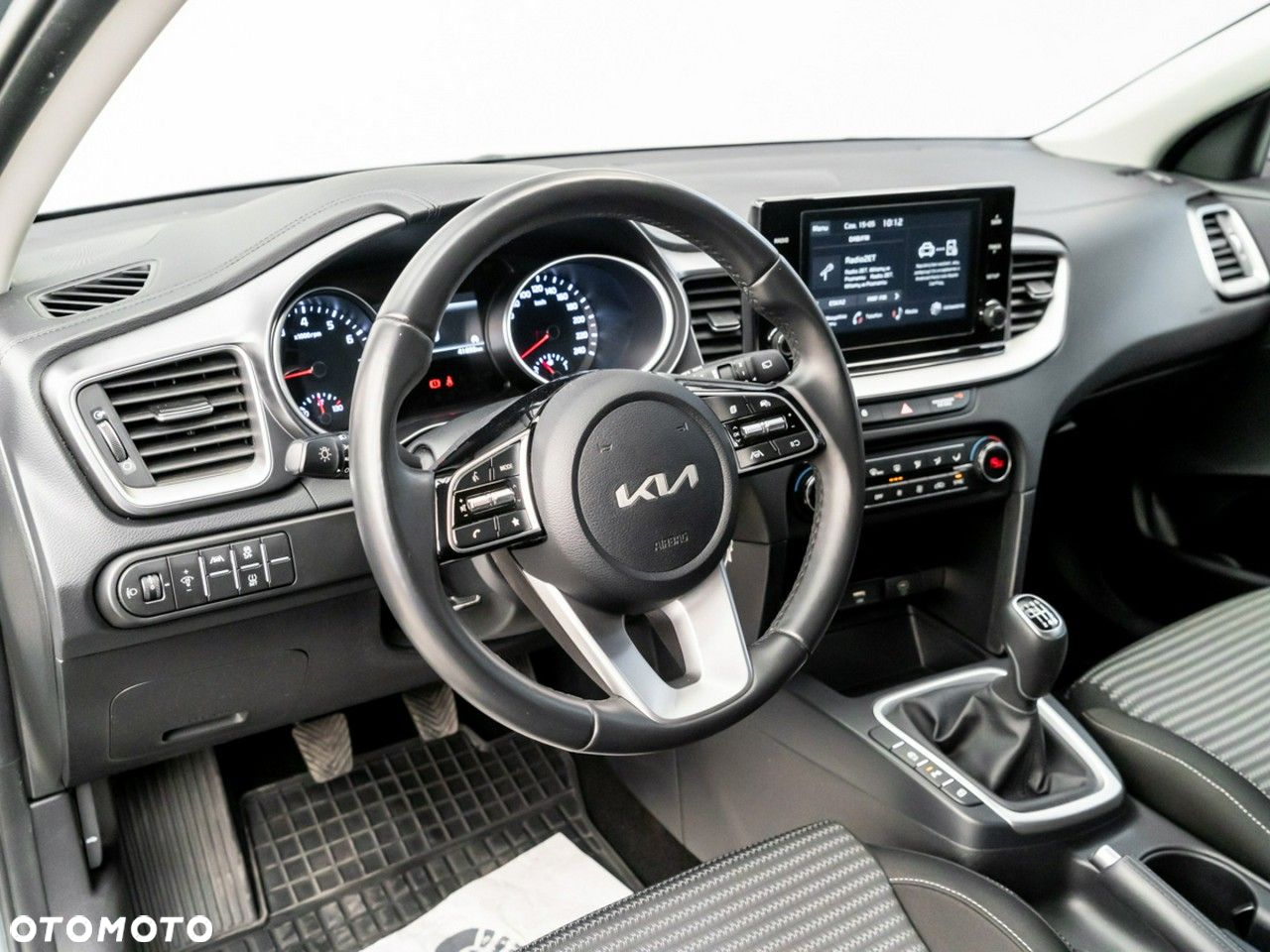 Kia XCeed 1.5 T-GDI M - 16