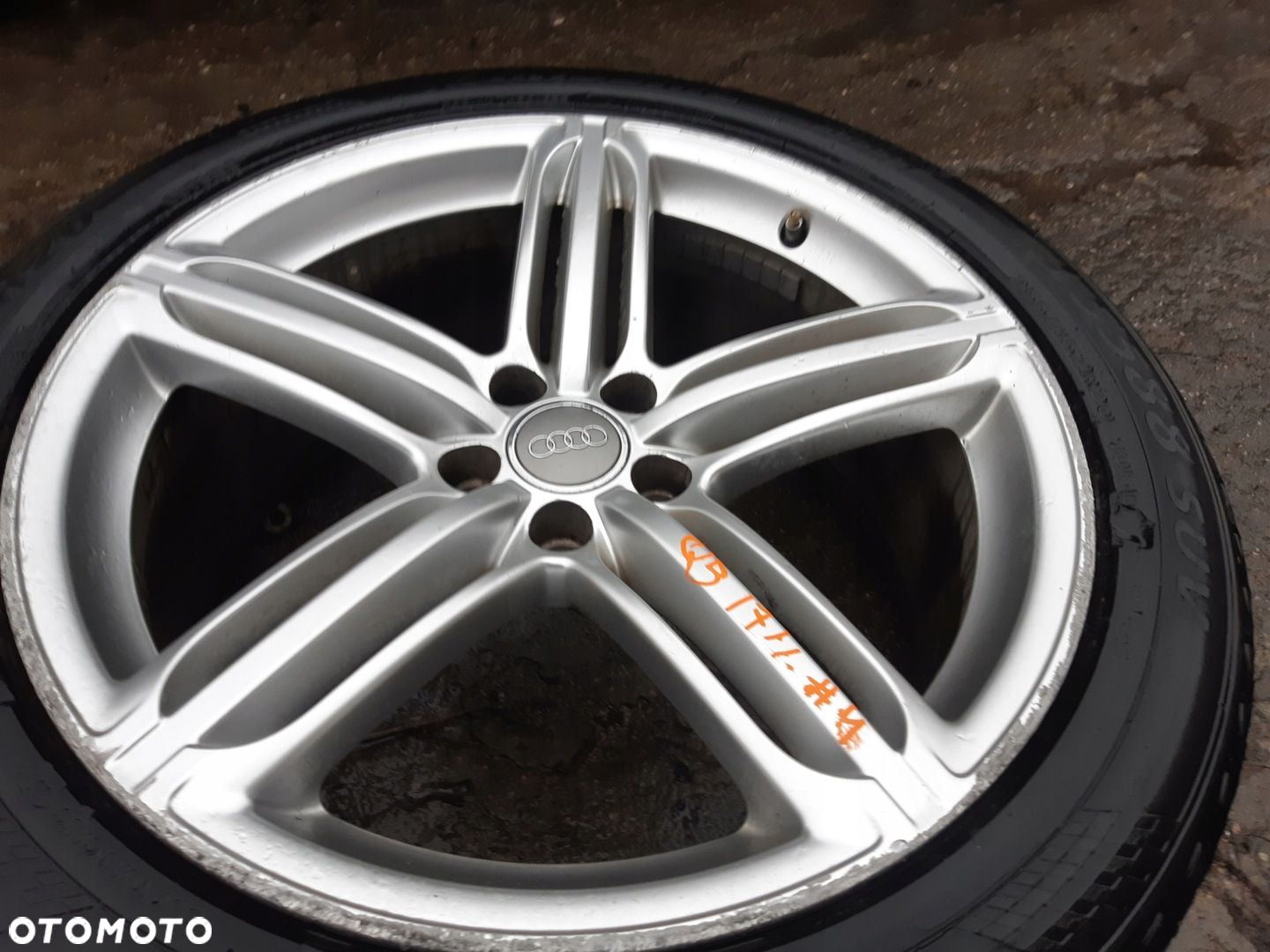 AUDI Q5 8R FELGA ALUMINIOWA POMPEI 20 8R0601025N - 2