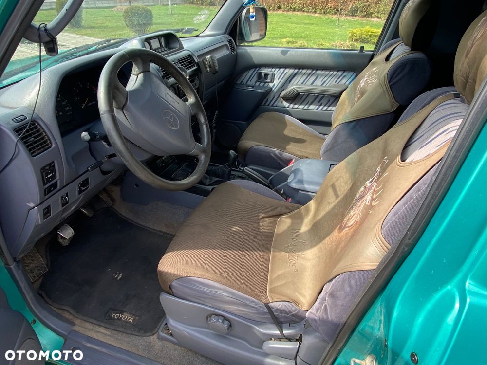 Toyota Land Cruiser - 13