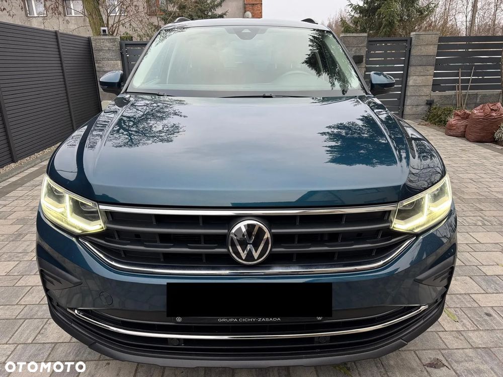Volkswagen Tiguan 2.0 TDI SCR Life DSG - 2