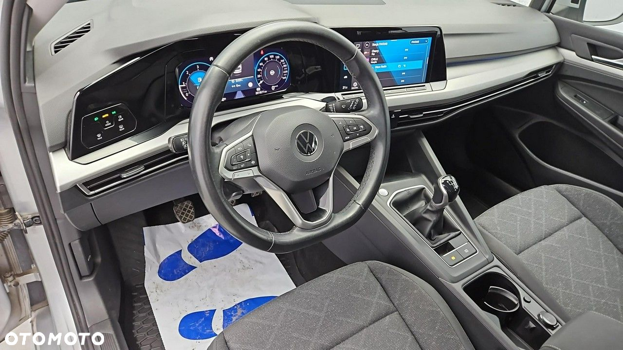 Volkswagen Golf VIII 2.0 TDI Life - 9