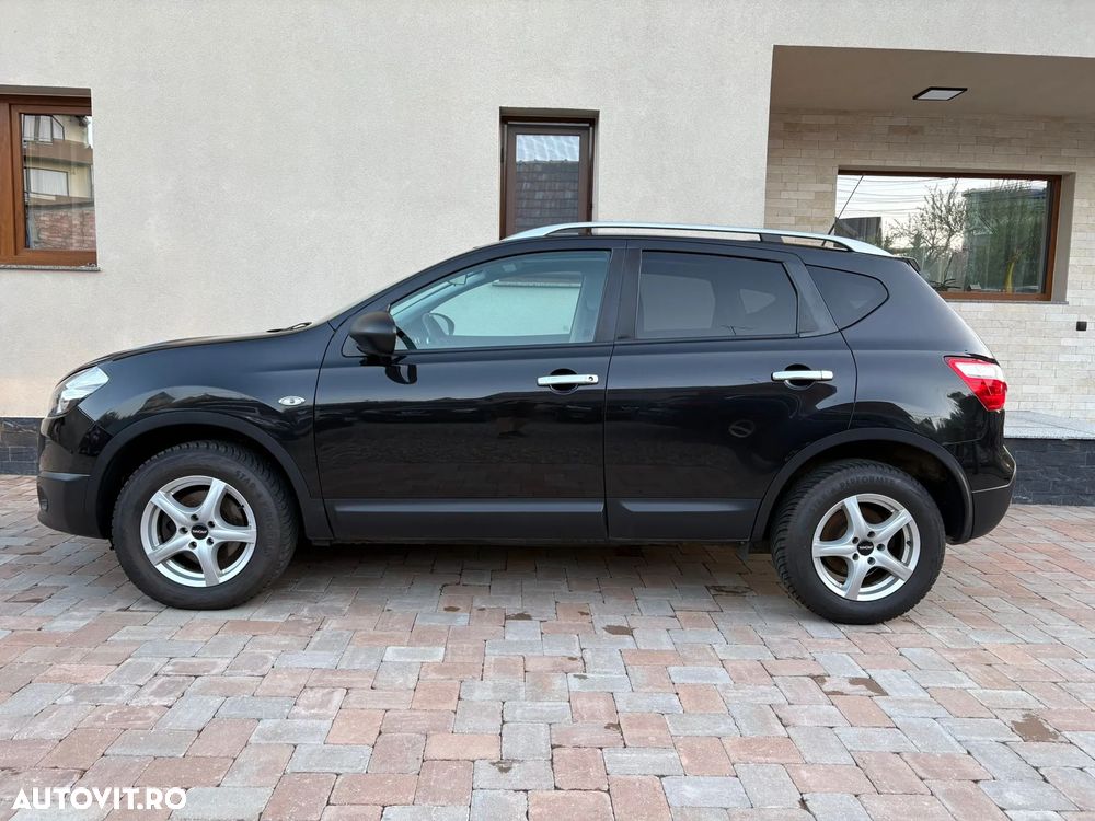 Nissan Qashqai 2.0 DCI 4 x 4 DPF tekna - 3