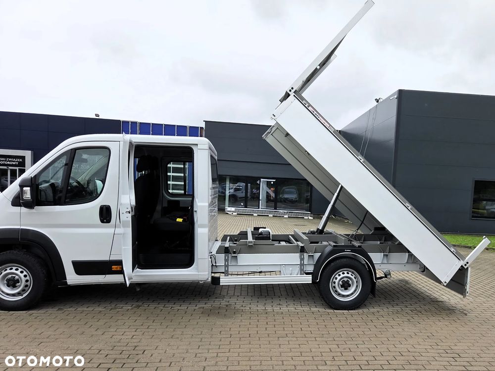 Peugeot Boxer wywrot 3 strony - 11