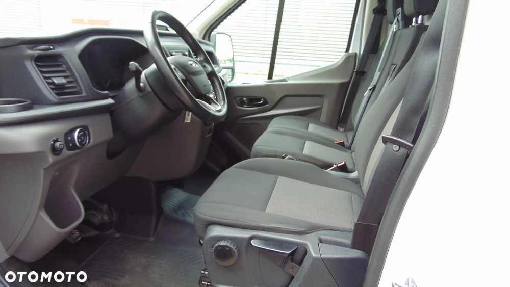 Ford TRANSIT - 28