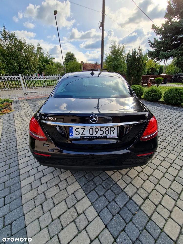 Mercedes-Benz Klasa E - 6