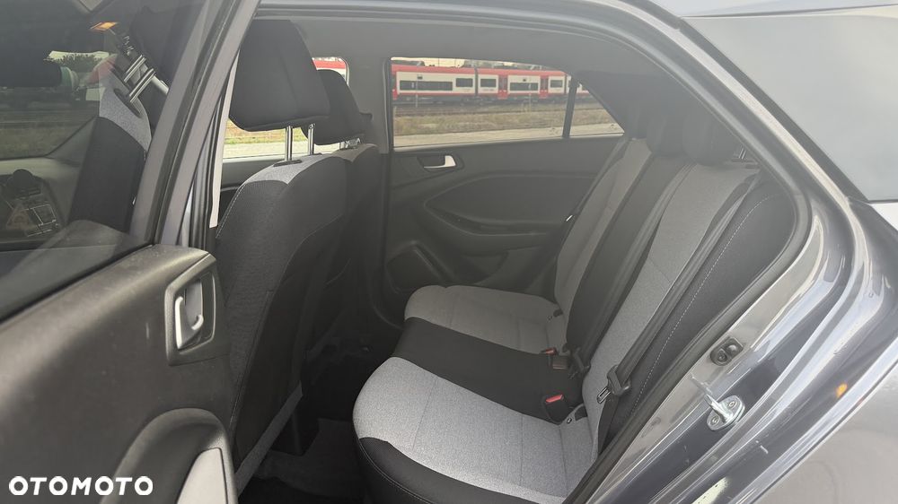 Hyundai i20 1.1 CRDi Star Edition - 16
