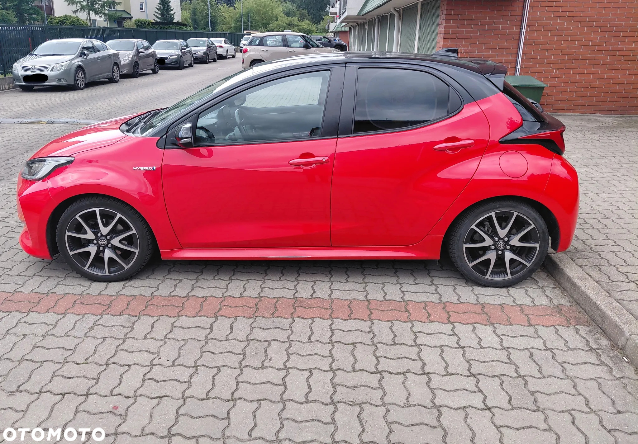 Toyota Yaris Hybrid 1.5 Premiere Edition - 4
