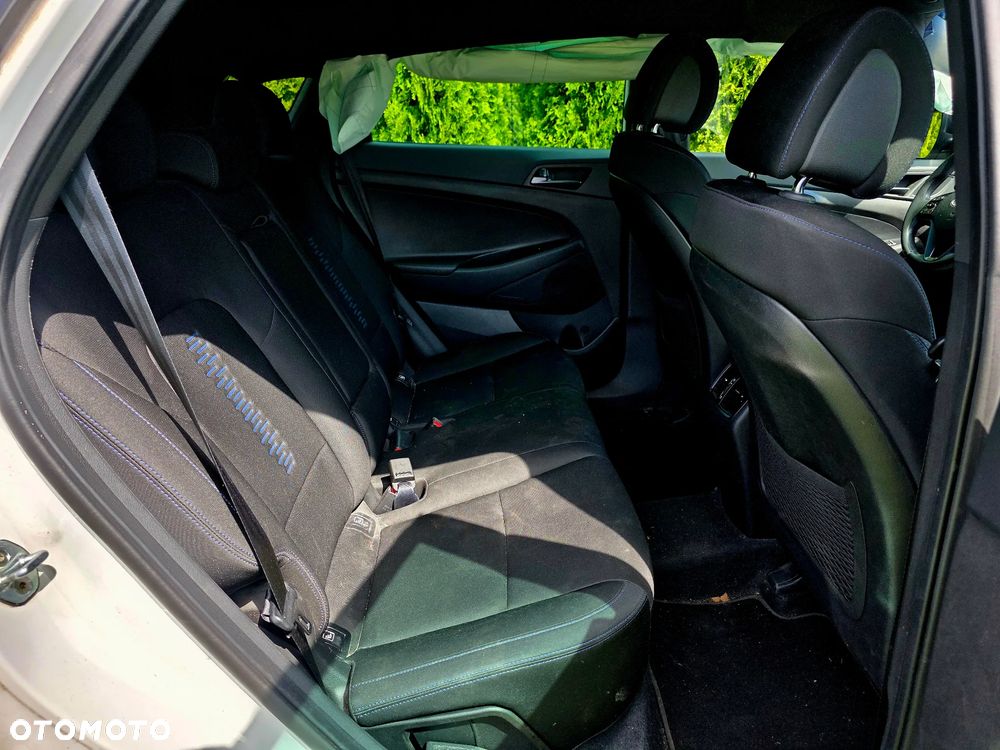 Hyundai Tucson 1.7 CRDI BlueDrive Comfort 2WD - 13