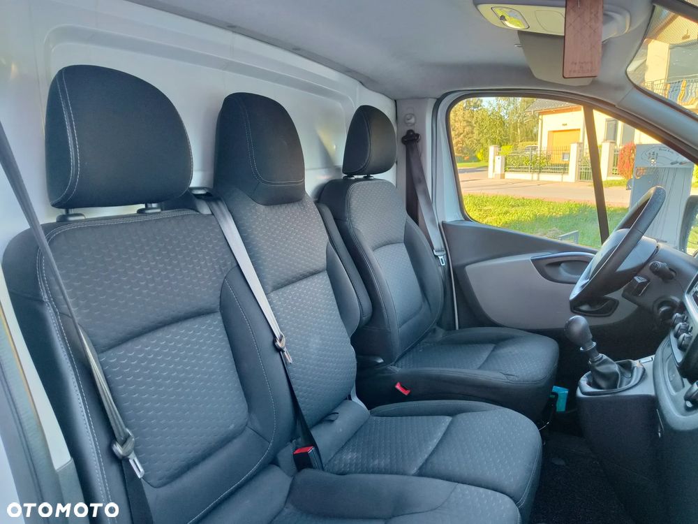 Renault Trafic L2H1 Long - 11
