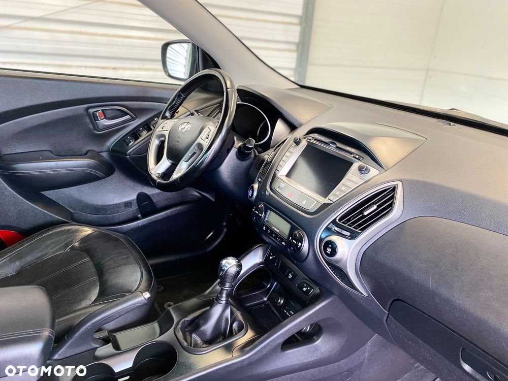 Hyundai ix35 1.7 CRDi Premium 2WD - 13
