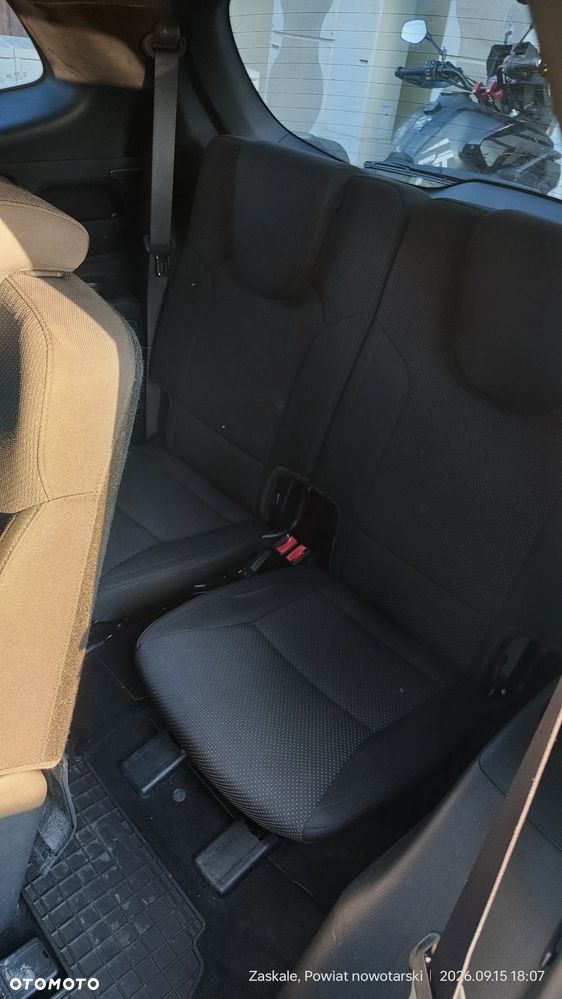 Kia Carens 1.6 GDI L 7os EU6 - 19