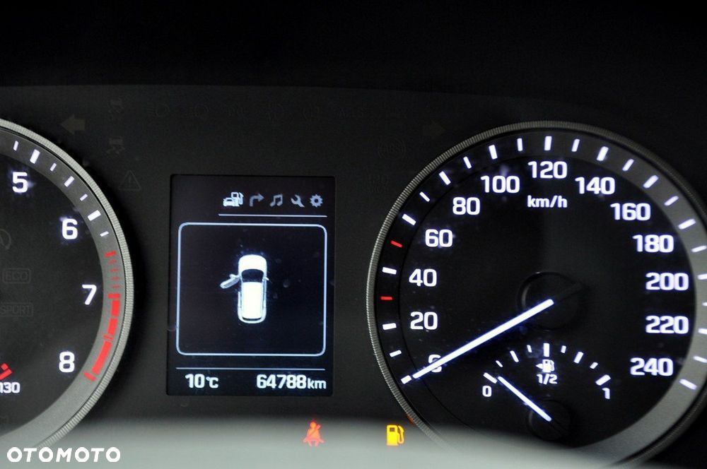Hyundai Tucson - 30